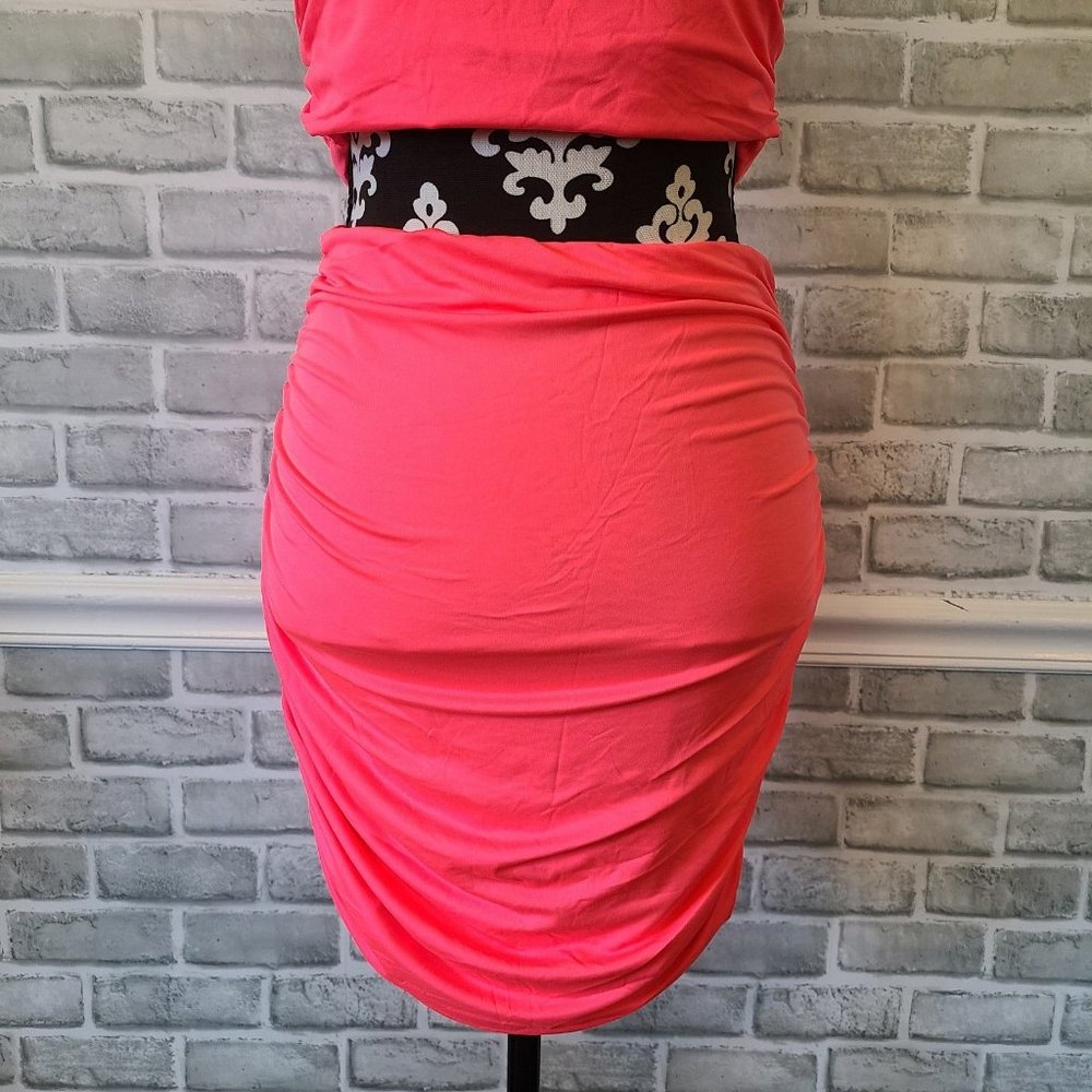 Barbie Neon Pink 2 Piece Top and Mini Skirt Ruched Party Costume Cosplay Large - Picture 3 of 11